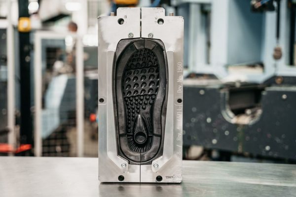 ecco-origin-mold-edited ecco-origin-mold-edited